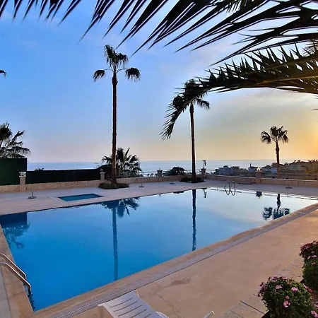 Apartment Beautiful Green At Cleopatra Beach