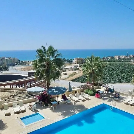 Beautiful Green At Cleopatra Beach Alanya